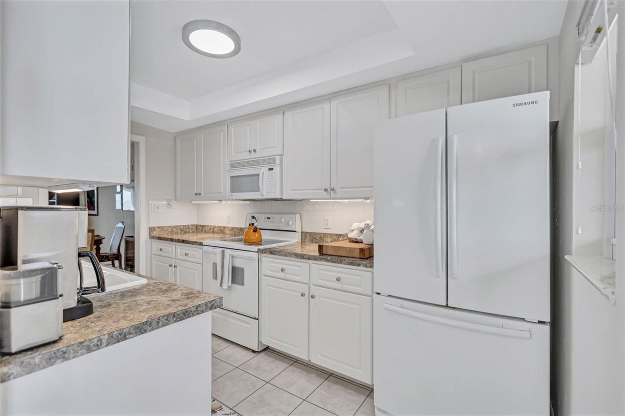 6140 Midnight Pass Road, Unit 603, Sarasota, FL 34242 Photo