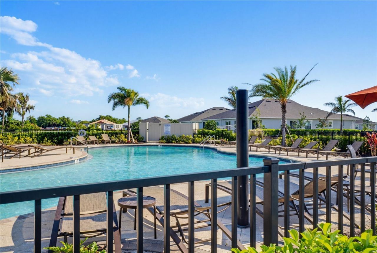 813 161st Street E, Bradenton, FL 34212 Photo