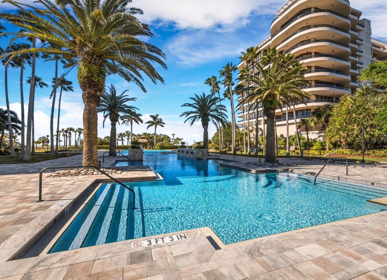 415 L Ambiance Drive, Unit A301, Longboat Key, FL 34228 Photo