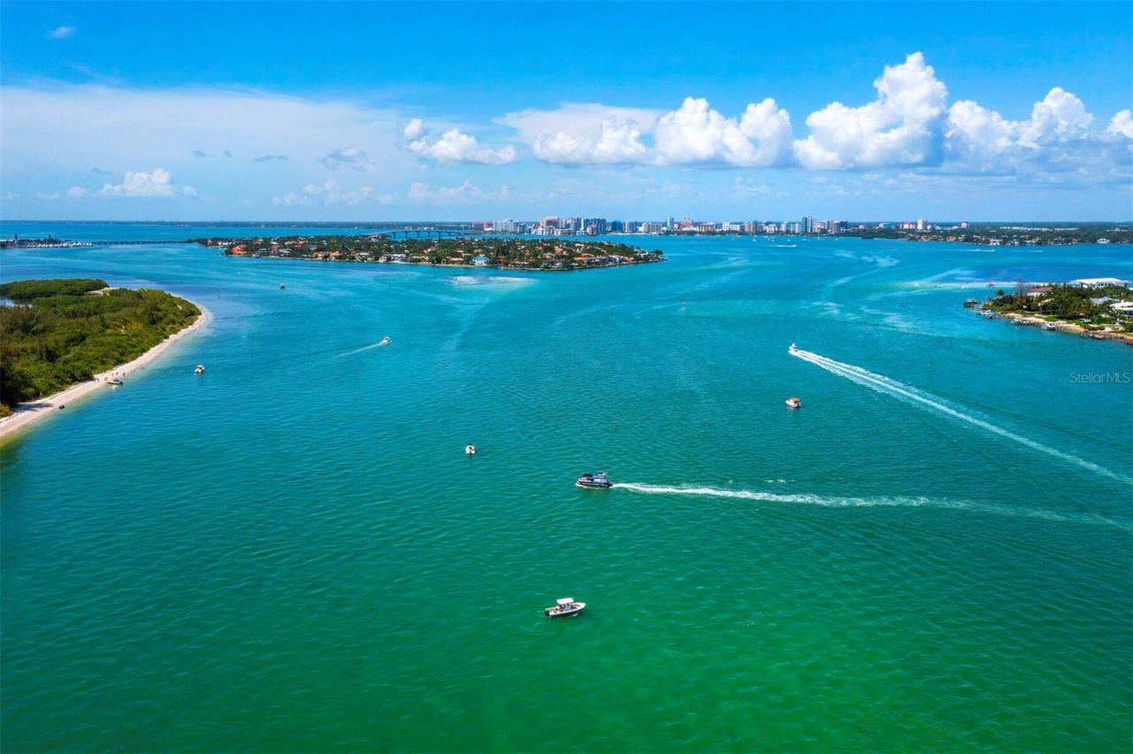 415 L Ambiance Drive, Unit A301, Longboat Key, FL 34228 Photo