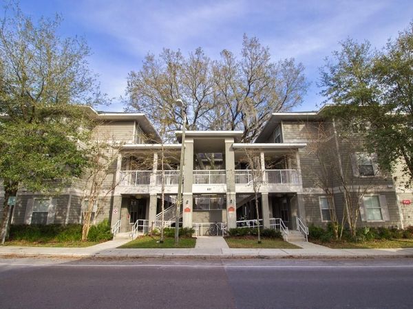 621 SW 10TH STREET , Unit 201, GAINESVILLE, FL 32601