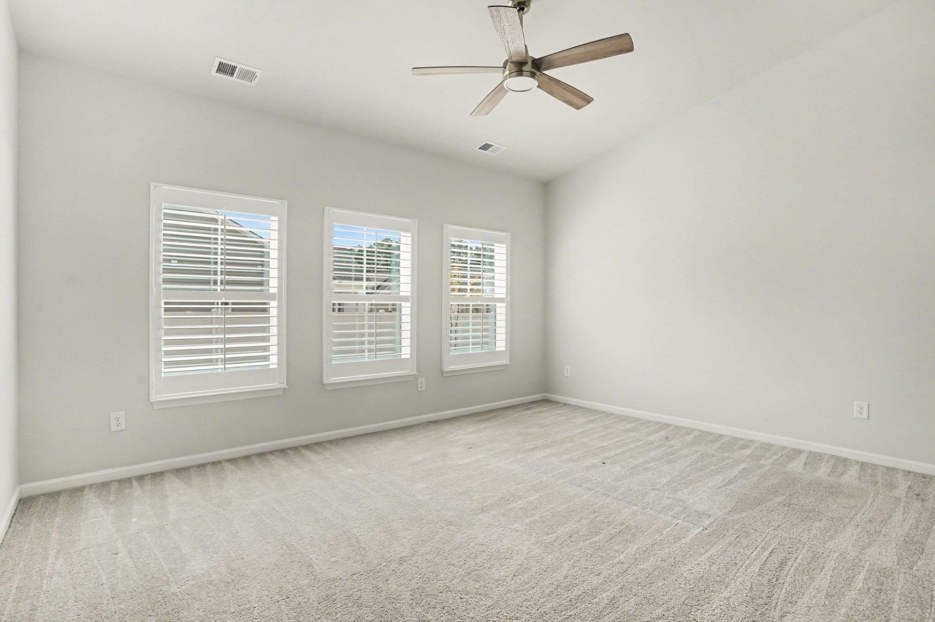 722 Isle Verde Dr Photo 18