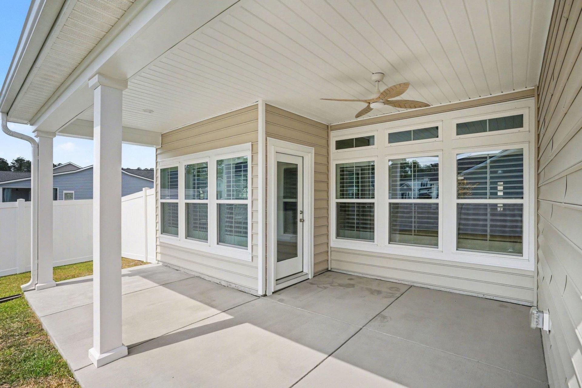 722 Isle Verde Dr Photo 24