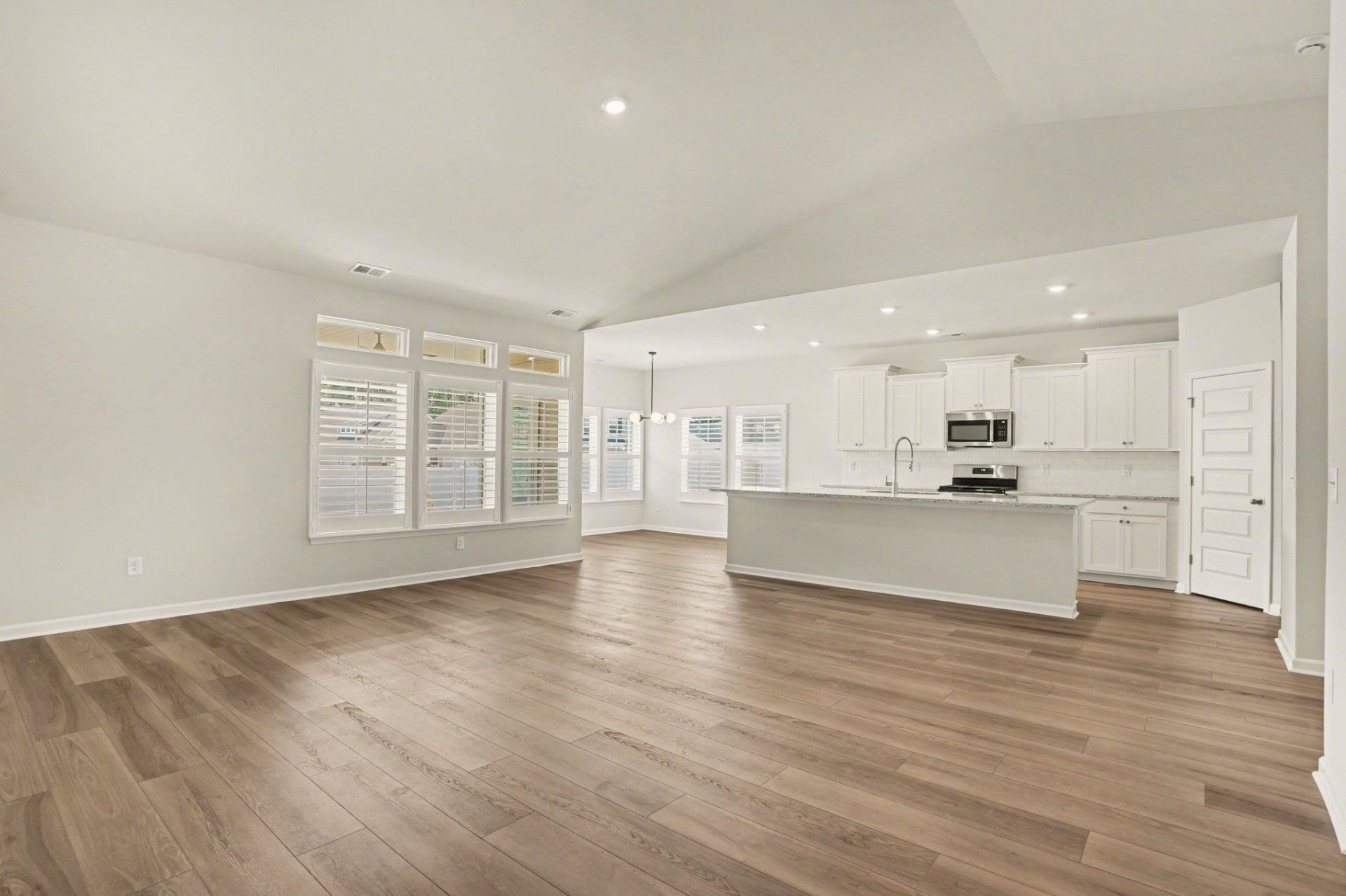 722 Isle Verde Dr Photo 8