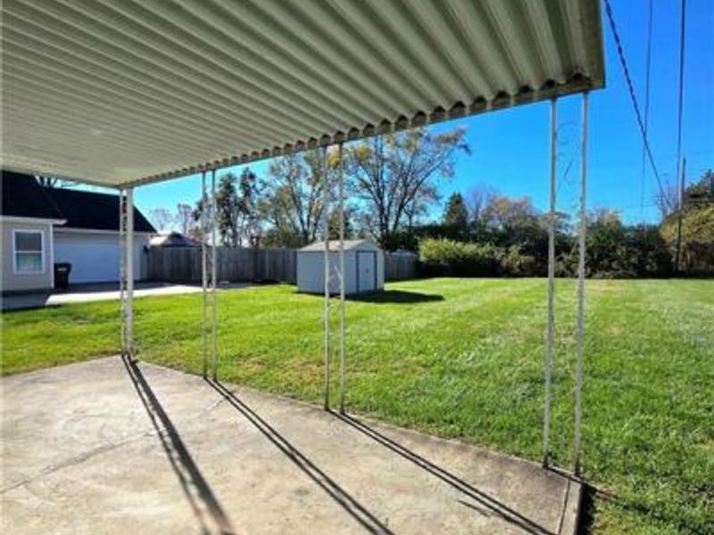 481 Kirkwood Drive, Fairborn, OH 45324 Photo 12