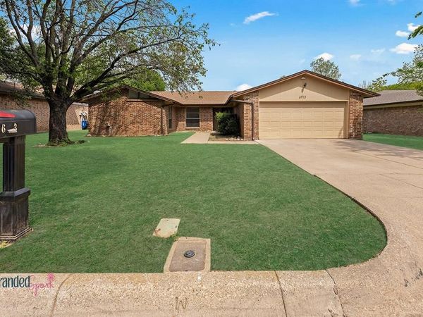 6913 Loma Vista Drive, Fort Worth, TX 76133