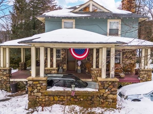 1635 Union Valley Rd, West Milford, NJ 07480