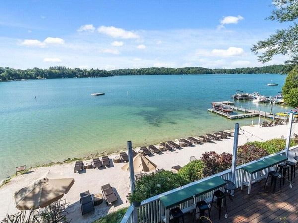 281 Victorian Village DRIVE, Unit 23, Elkhart Lake, WI 53020