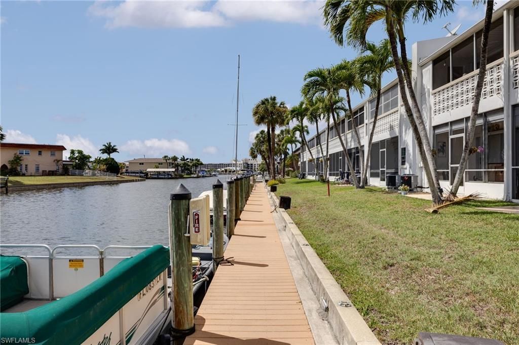 708 Victoria Dr, Unit 105, Cape Coral, FL 33904 Photo