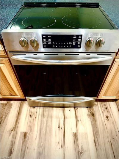 708 Victoria Dr, Unit 105, Cape Coral, FL 33904 Photo