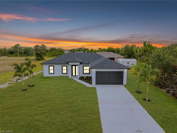 343 Pullman ST , LEHIGH ACRES, FL 33974