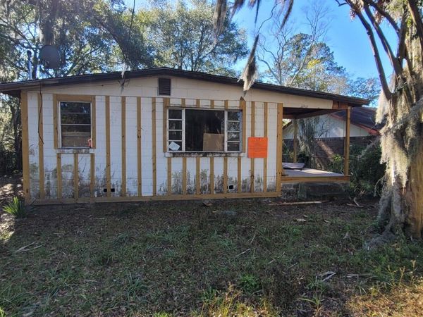 2109 Hanson Street, Savannah, GA 31404