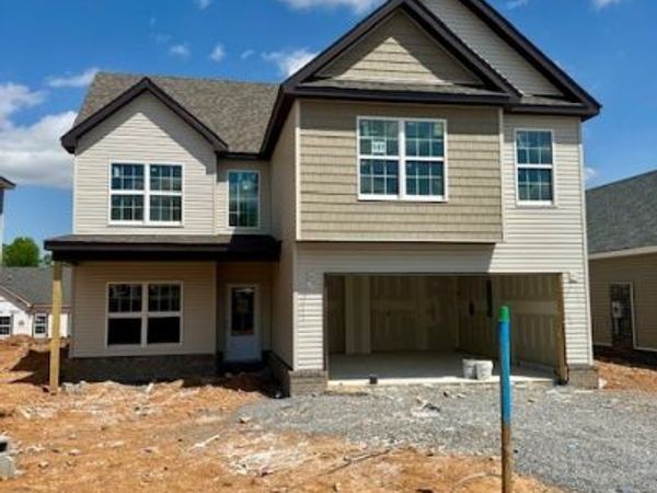 2684 Brewster Dr, Clarksville, TN 37042