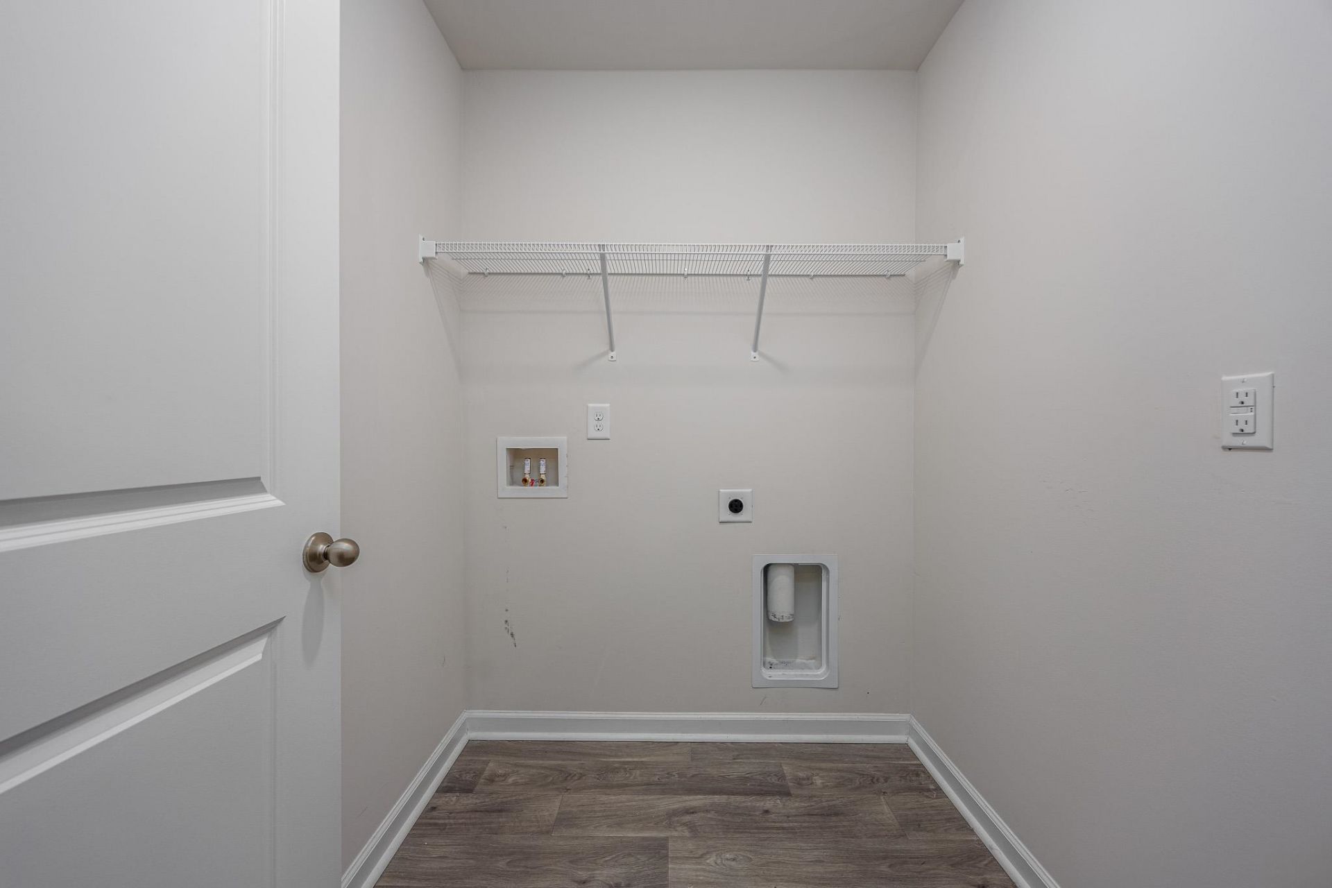 884 Freestyle Ct. Photo 25