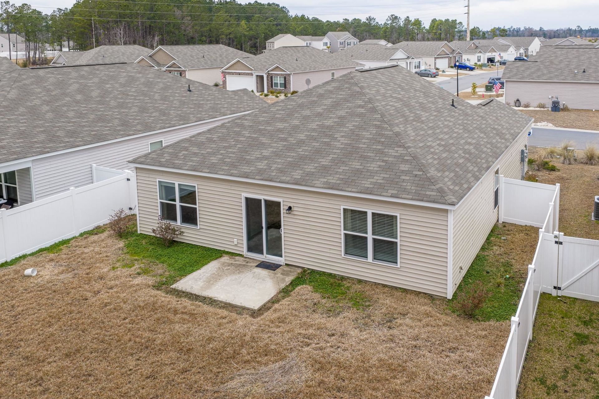 884 Freestyle Ct. Photo 29