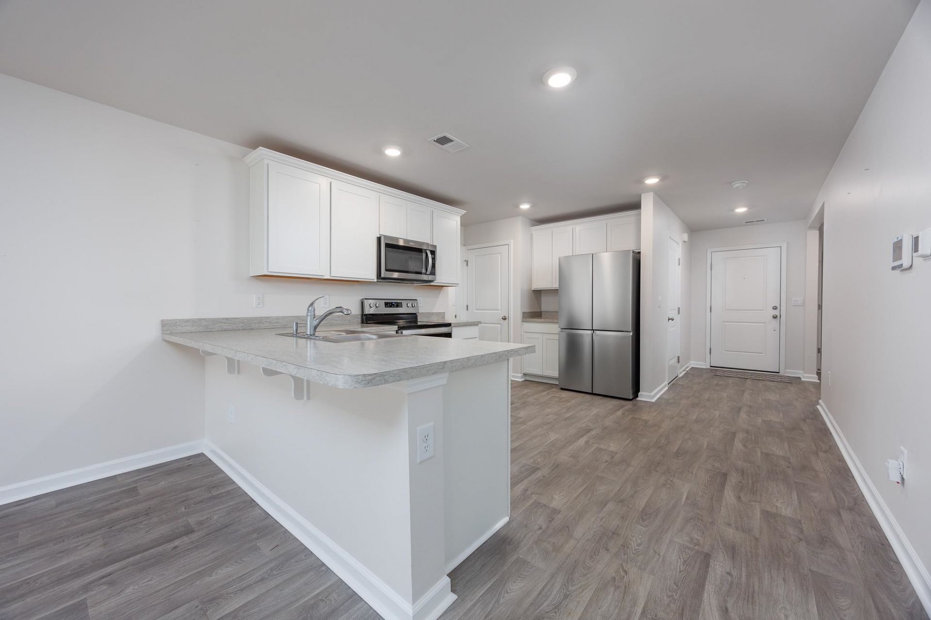 884 Freestyle Ct. Photo 9