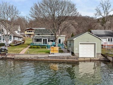 822 E Lake Road, Penn Yan, NY 14527