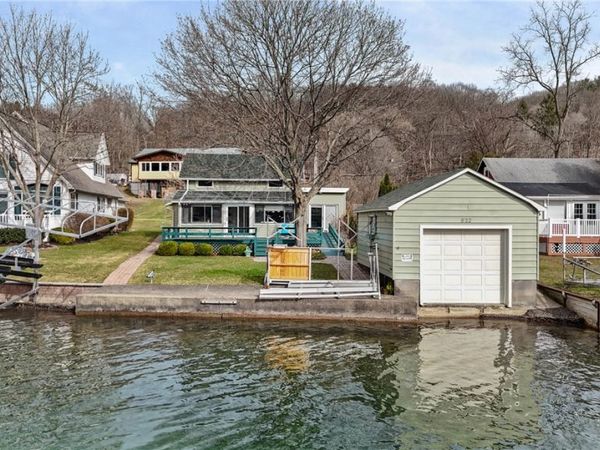 822 E Lake Road, Penn Yan, NY 14527