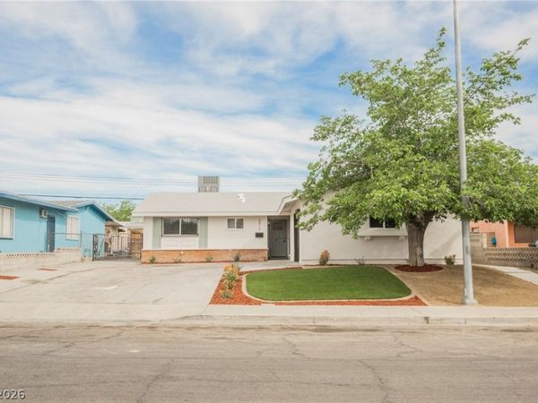 6416 Bristol Way , Las Vegas, NV 89107