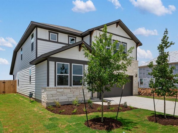 204 Willow Heights DR, Hutto, TX 78634