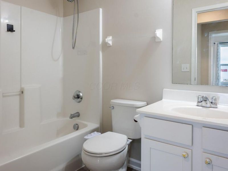 5630 Alliance Way, Columbus, OH 43228 Photo 37