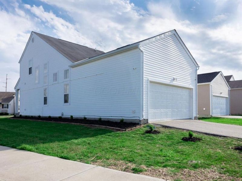 5630 Alliance Way, Columbus, OH 43228 Photo 5