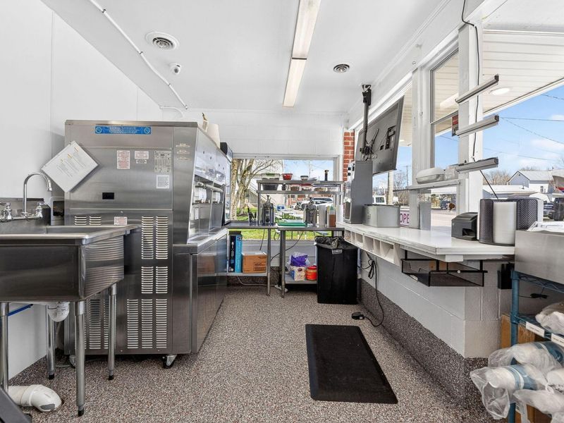 210 Main Street, Green Camp, OH 43322 Photo 6