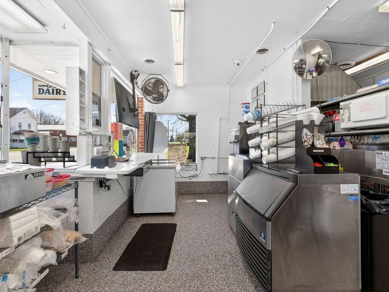 210 Main Street, Green Camp, OH 43322 Photo 8