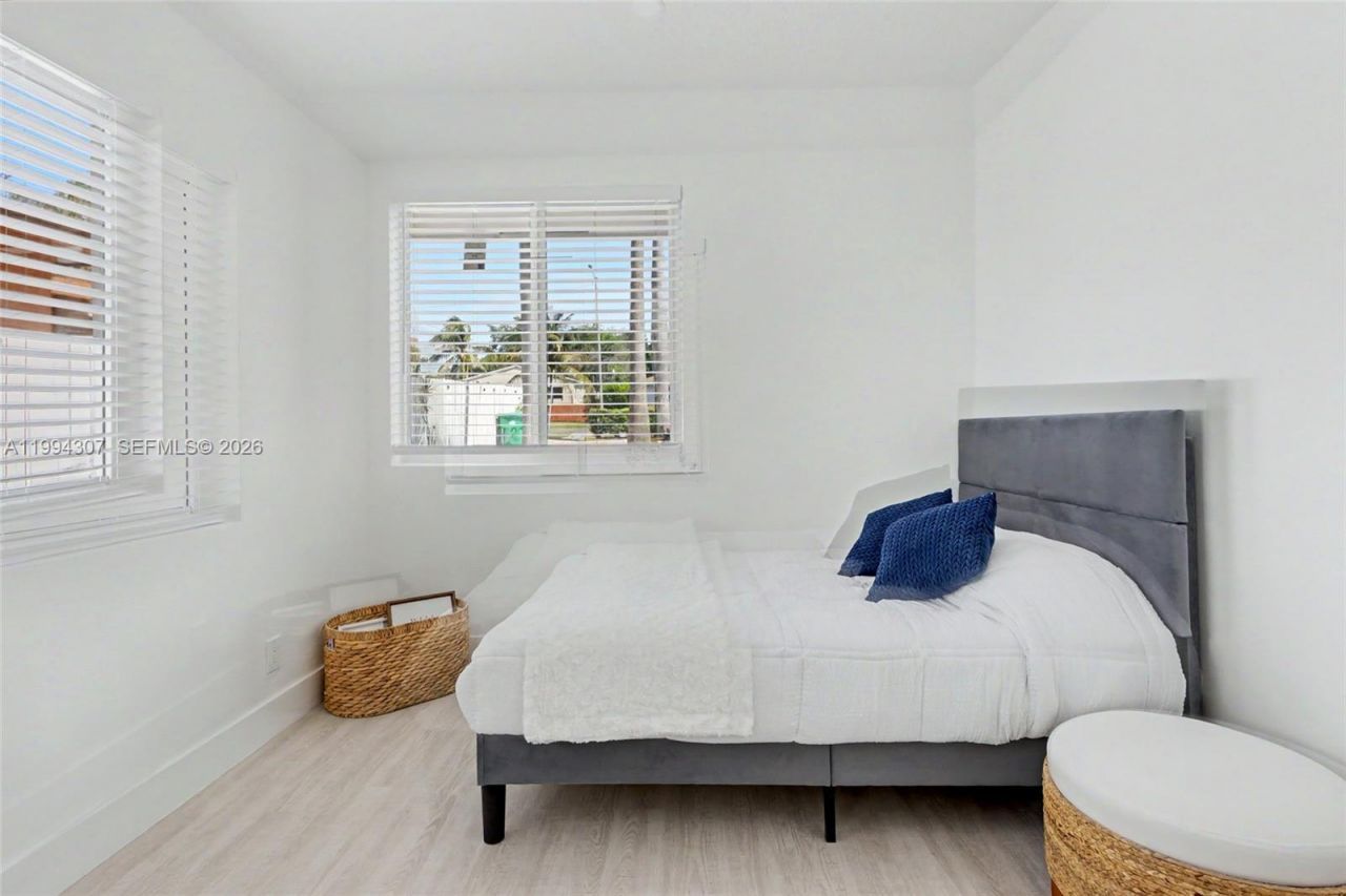 55 SW 13th St , Unit B, Dania Beach, FL 33004 Photo