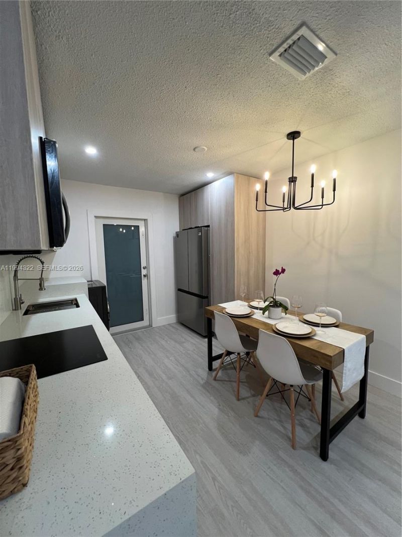 55 SW 13th St, Unit A, Dania Beach, FL 33004 Photo