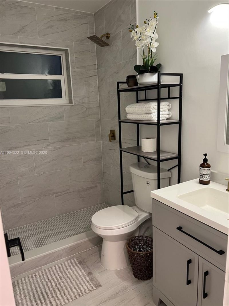 55 SW 13th St, Unit A, Dania Beach, FL 33004 Photo
