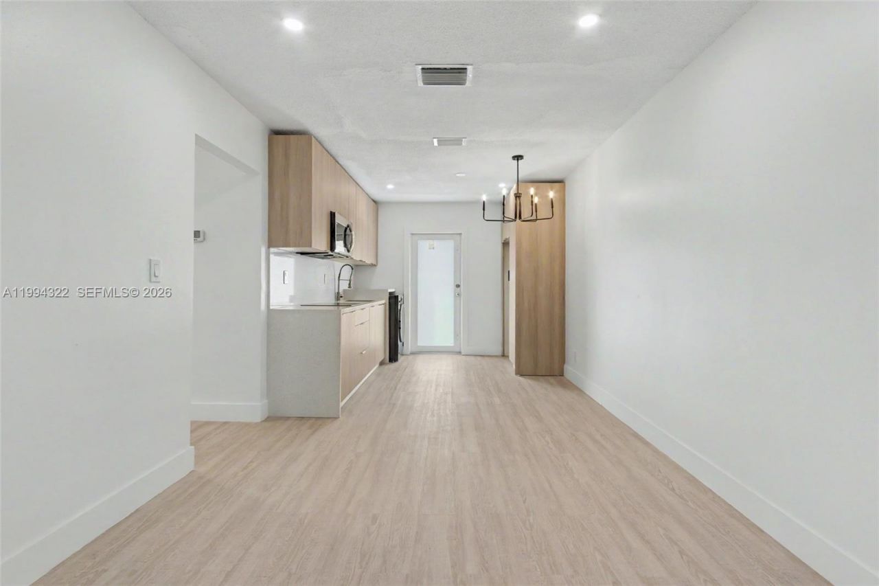 55 SW 13th St, Unit A, Dania Beach, FL 33004 Photo