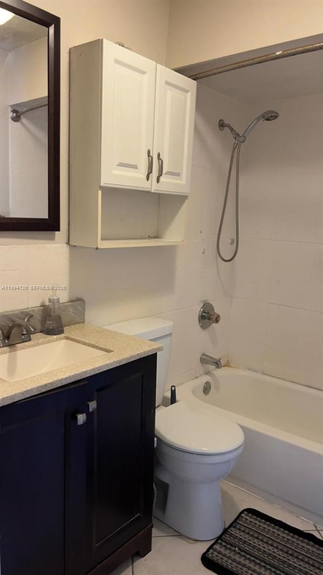 109 SW 1st Ave, Hallandale Beach, FL 33009 Photo
