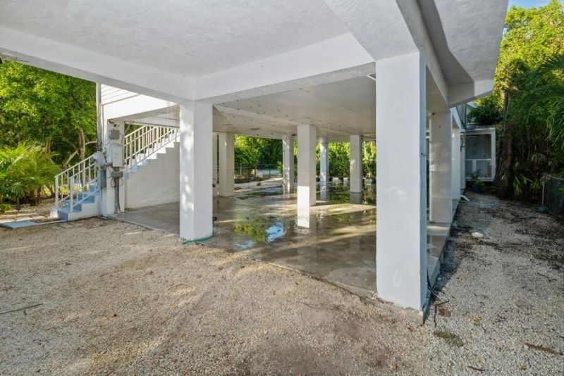 133 E Silver Palm Avenue, Tavernier, FL 33070 Photo