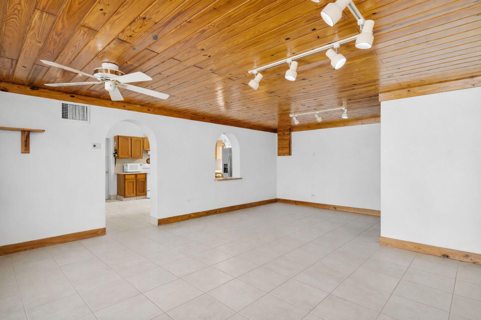 62 Silver Springs Drive, Key Largo, FL 33037 Photo