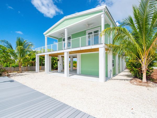 335 Pirates Road, Little Torch, FL 33042