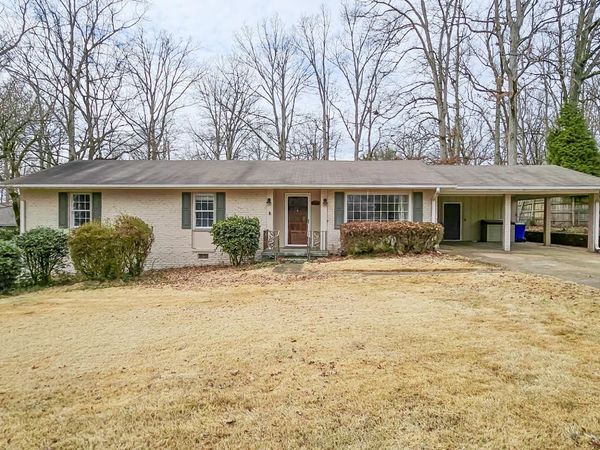 225 Stovall Dr, Florence, AL