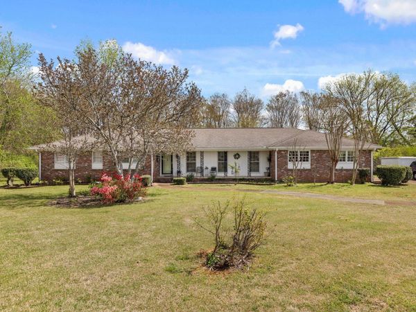 2121 Bower Dr, Florence, AL