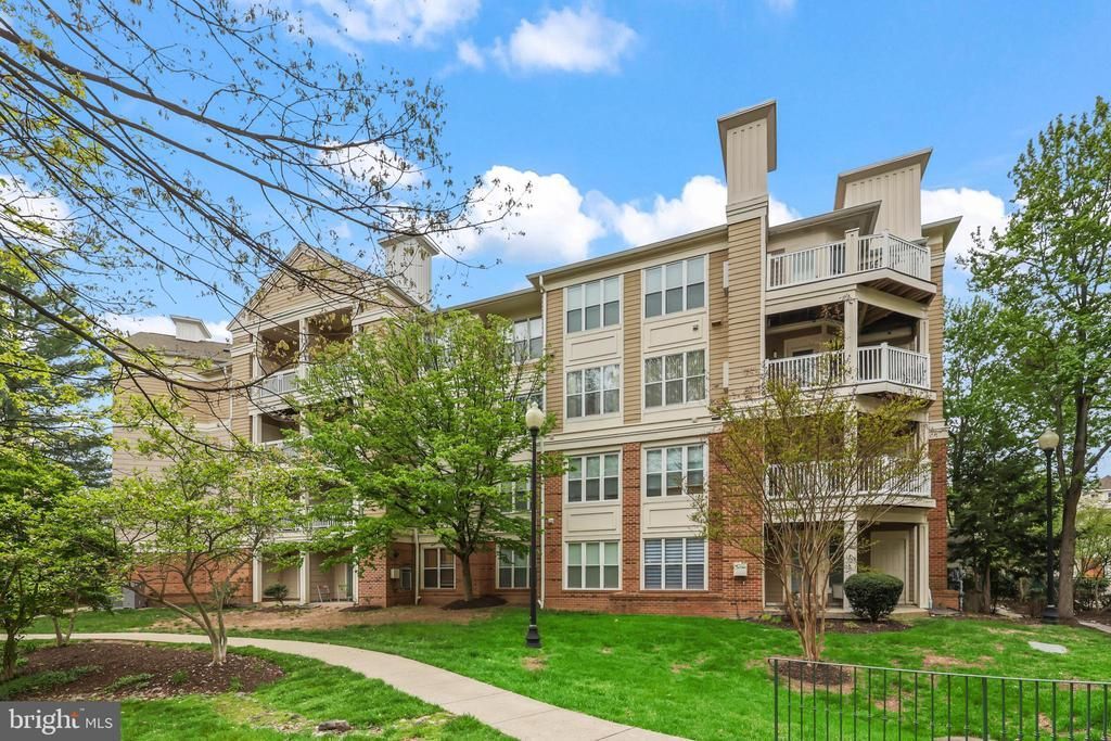 12919 Alton Square, Unit 212, Herndon, VA 20170 Main Photo