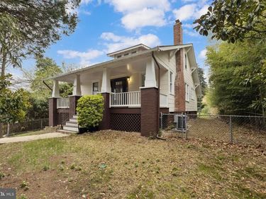 2417 WASHINGTON BOULEVARD , ARLINGTON, VA 22201