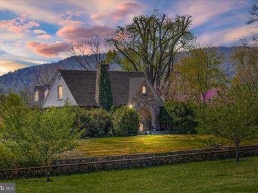 540 MOUNT SALEM AVENUE, WASHINGTON, VA 22747