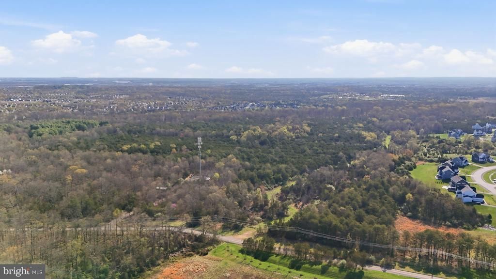 HENRY HILL ROAD, SOUTH RIDING, VA 20152