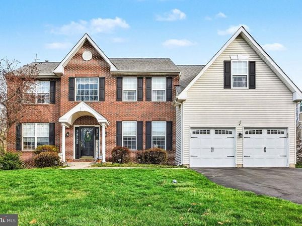 42 ASHFORD WAY , SCHWENKSVILLE, PA 19473