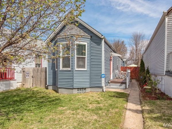 4157 Osceola Street, St Louis, MO 63116