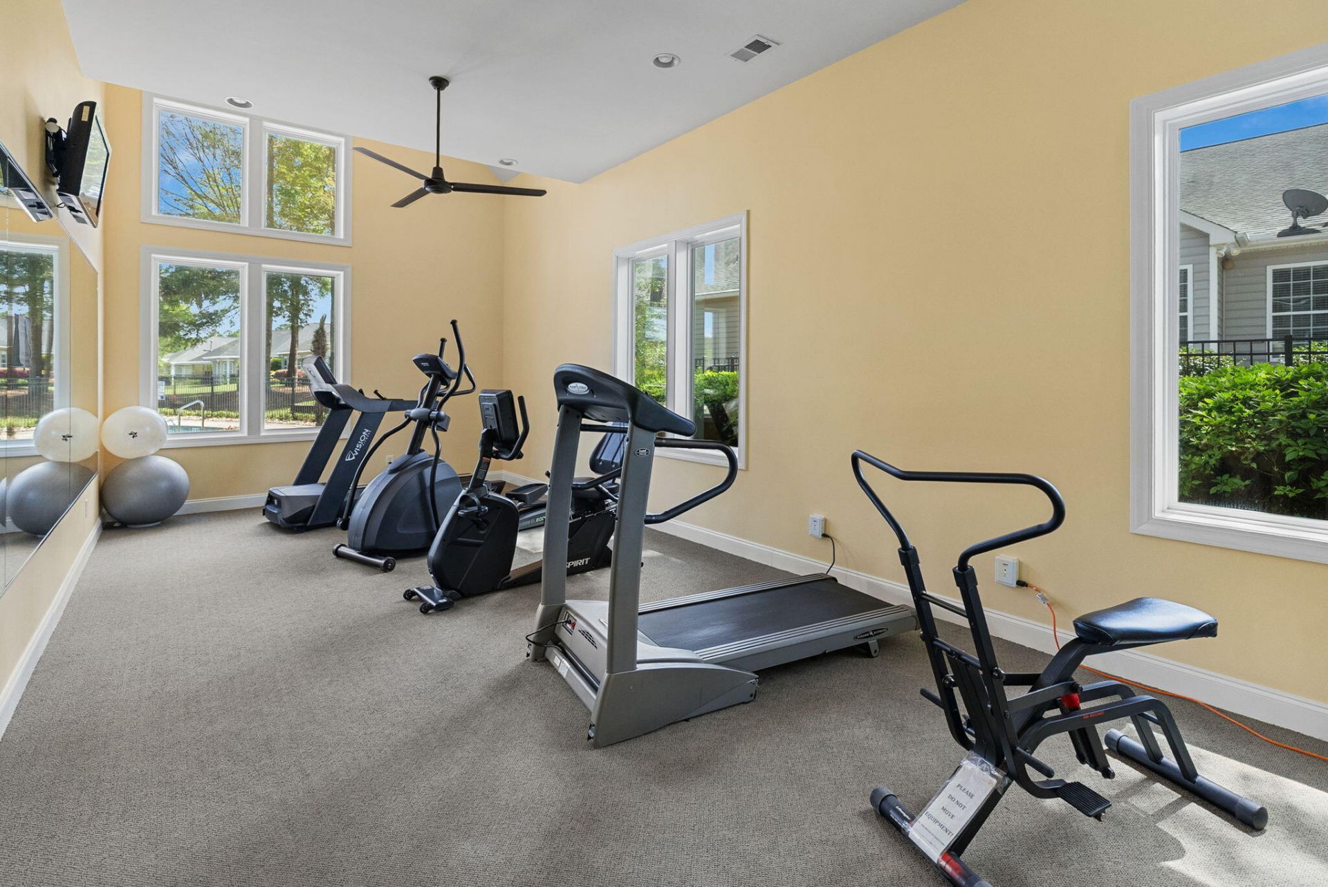 105 Brutus Lane Photo 32