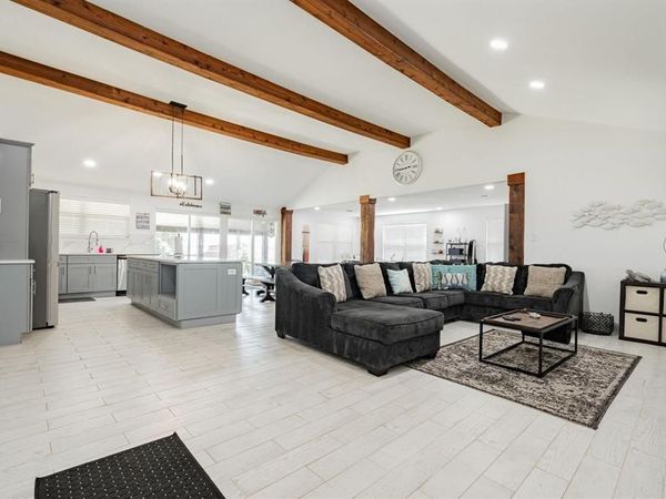 9884 Cherokee Trail, Quinlan, TX 75474