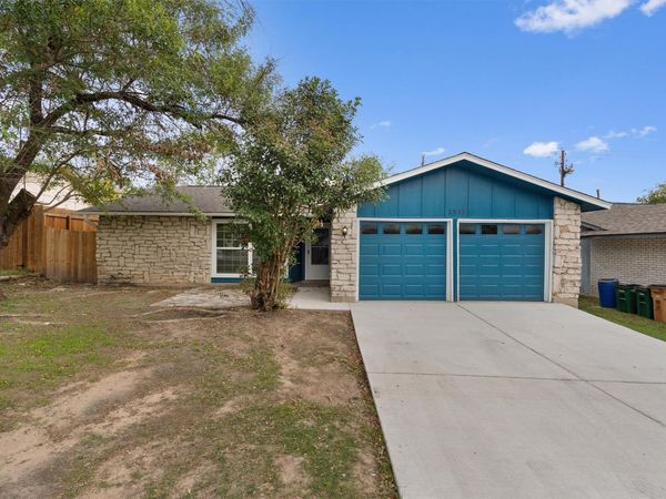 2532 Chaparral TRL , Austin, TX 78744