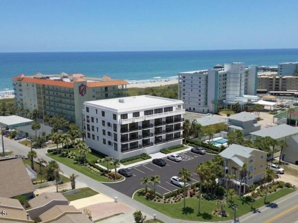 327 Wilson Avenue, Unit 304, Cocoa Beach, FL 32931
