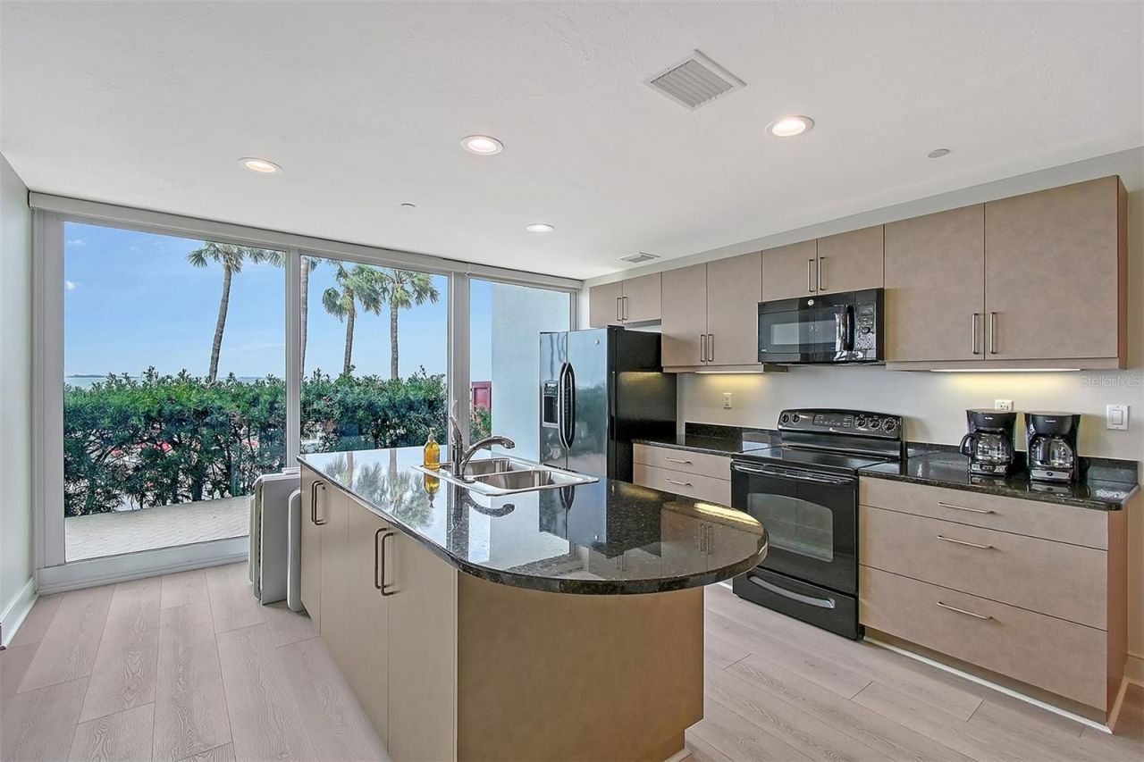 988 Blvd Of The Arts, Unit 1412, Sarasota, FL 34236 Photo