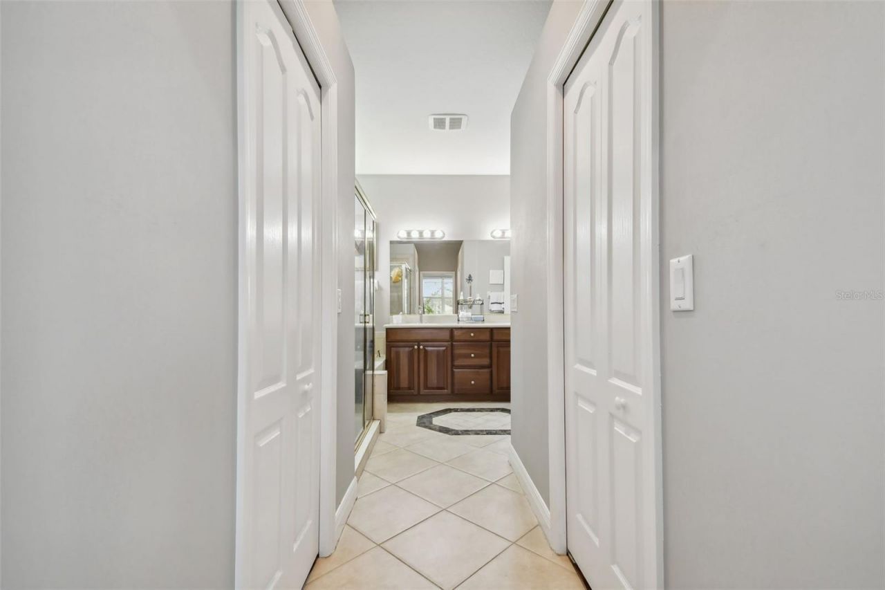 5056 Lakehurst Court , Palmetto, FL 34221 Photo